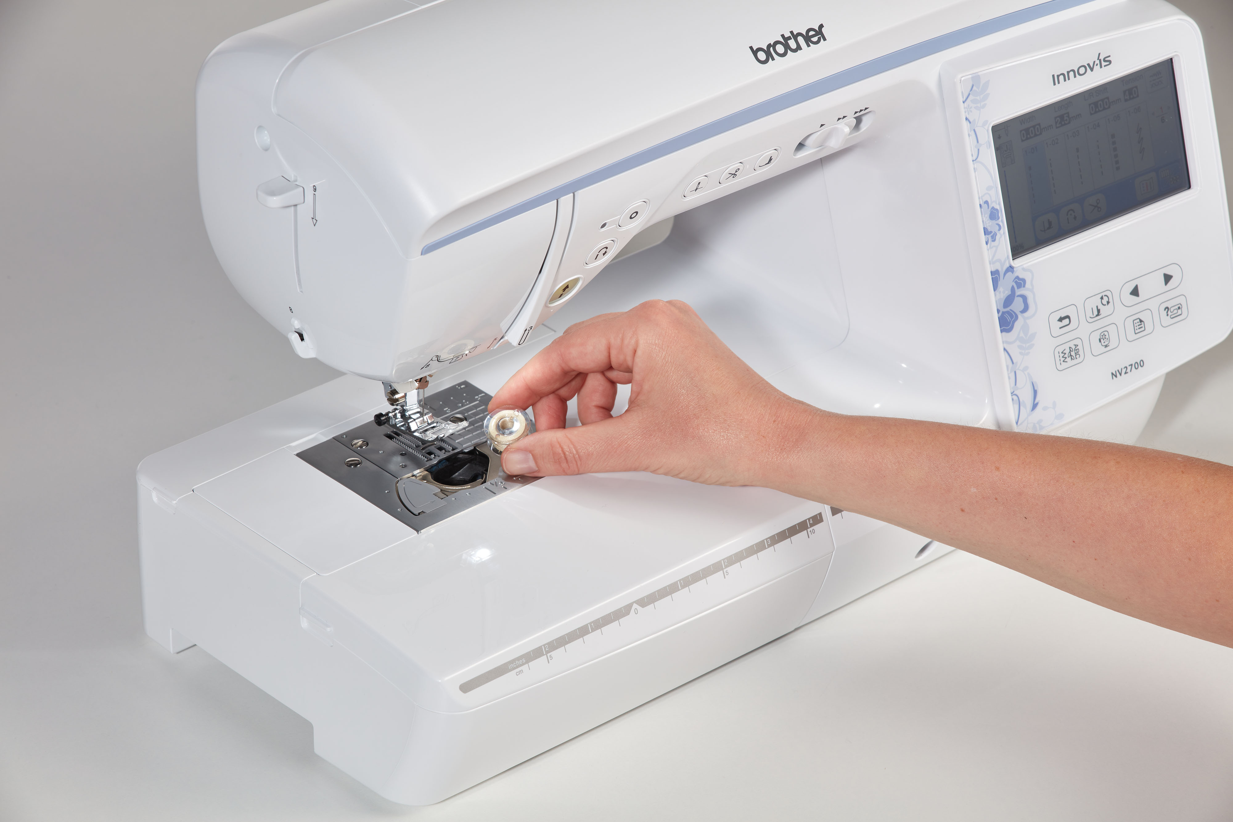 NV2700-drop-in-bobbin