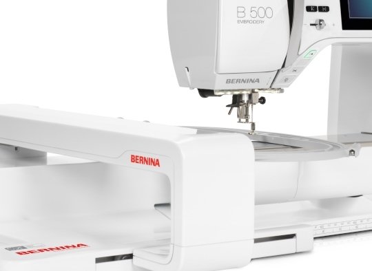 BERNINA 500 saubere Vernähung