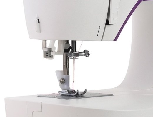 Füßchen und Spulen Singer M3505