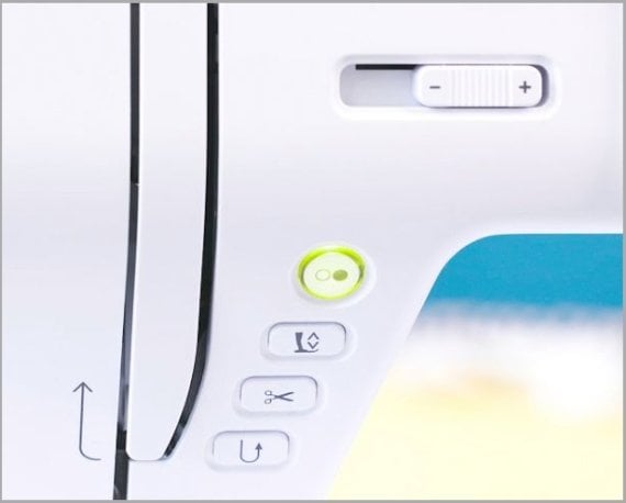 bernette 77 Vernähfunktion und automatischer Fadenabschneider