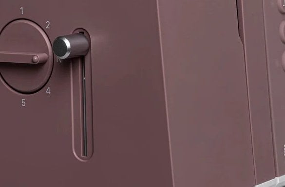 PFAFF quilt ambition 635 Nadeleinfädler