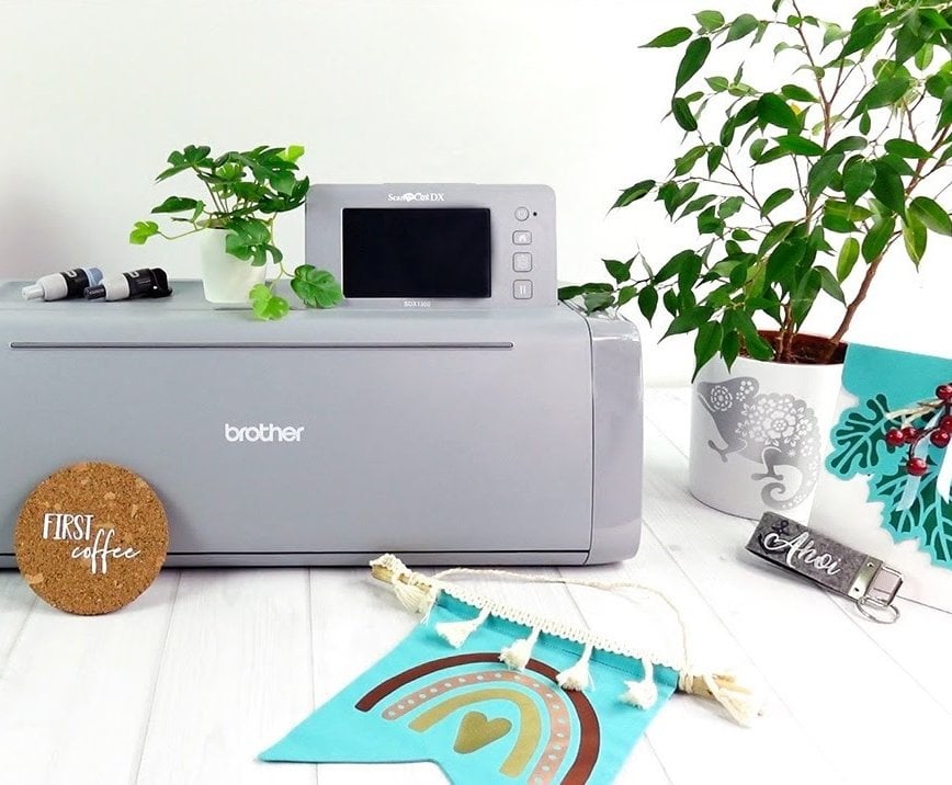 Brother SDX1350 Schneideplotter in moderner Optik