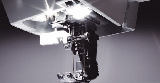 Pfaff Passport 2.0 - LED Licht