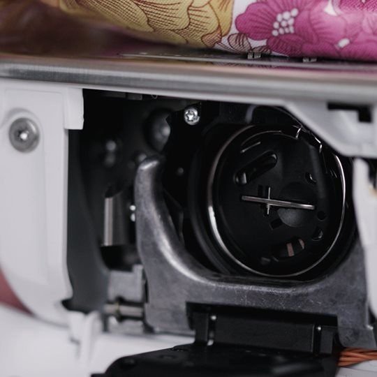 BERNINA Greifer für präzises Sticken
