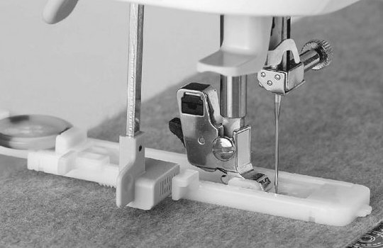Automatisches Knopfloch