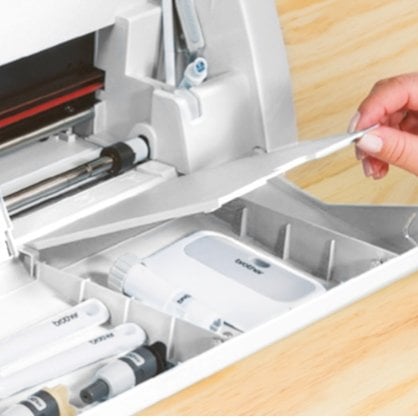 Viel Stauraum im Gerät für Zubehör