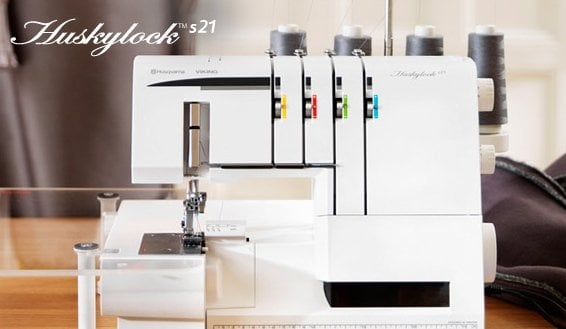 Husqvarna Viking Huskylock s21 Coverlock