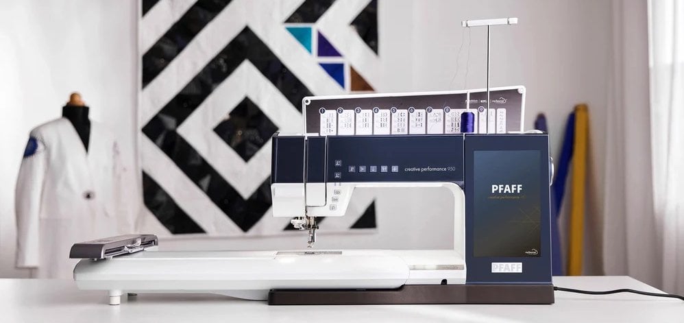 Pfaff Creative Performance 950 Näh- und Stickmaschine