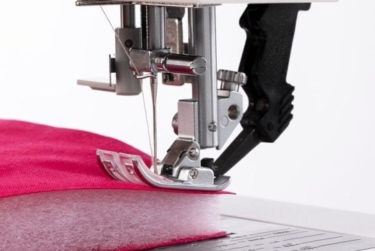 PFAFF quilt ambition 635 IDT-System