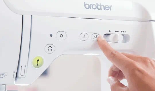Brother Innov-is F410 – zentrale Direktfunktionstasten
