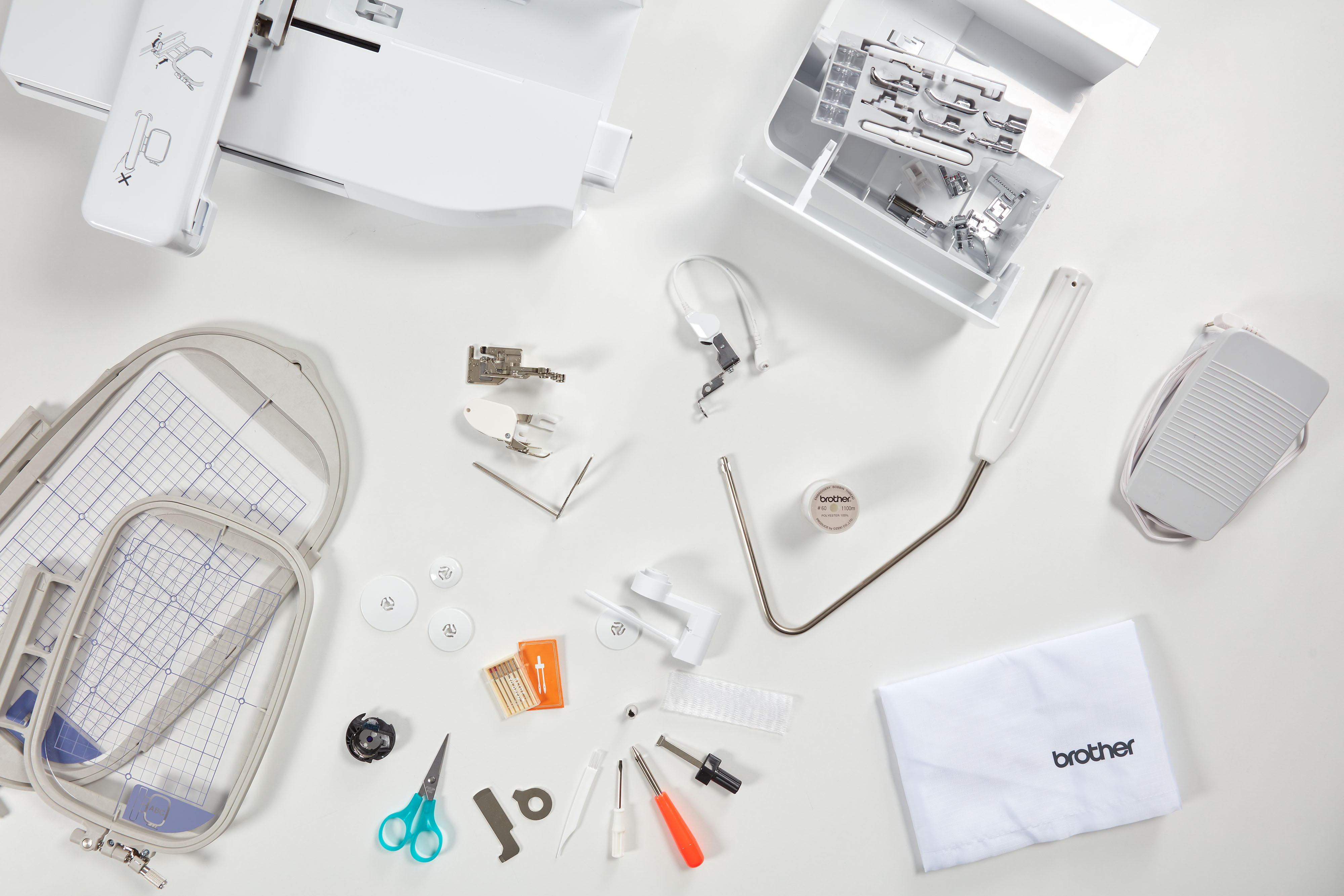 NV2700-accessories-included