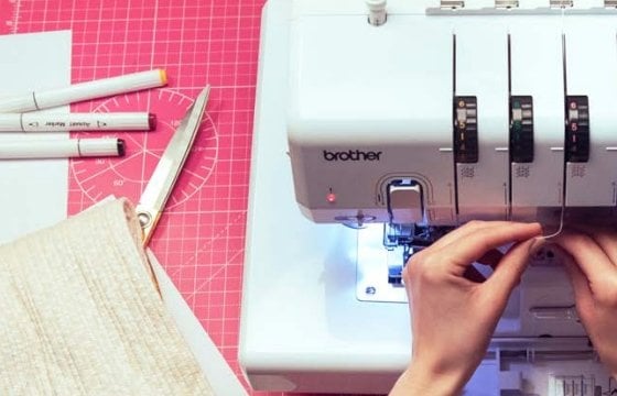 LED-Fehleranzeige und Sicherheitsfunktionen
