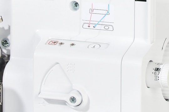 Elektronischer Lufteinfädler der Brother Airflow 3000